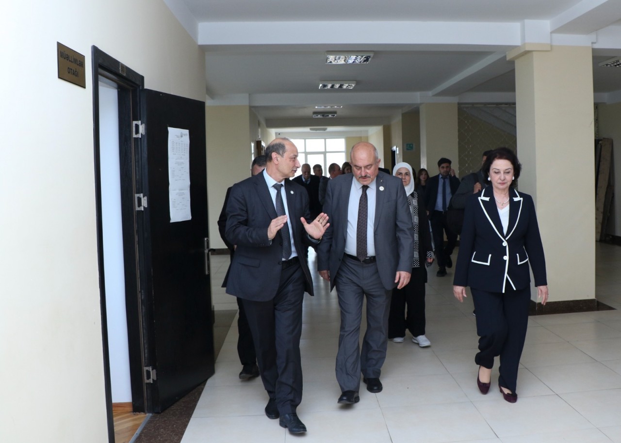 AzMİU məzunu Sami Hijjawi doğma universitetində - FOTOLAR